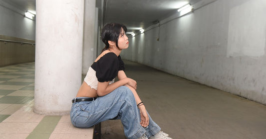 Side Slit Jeans: How to Wear Them With Confidence